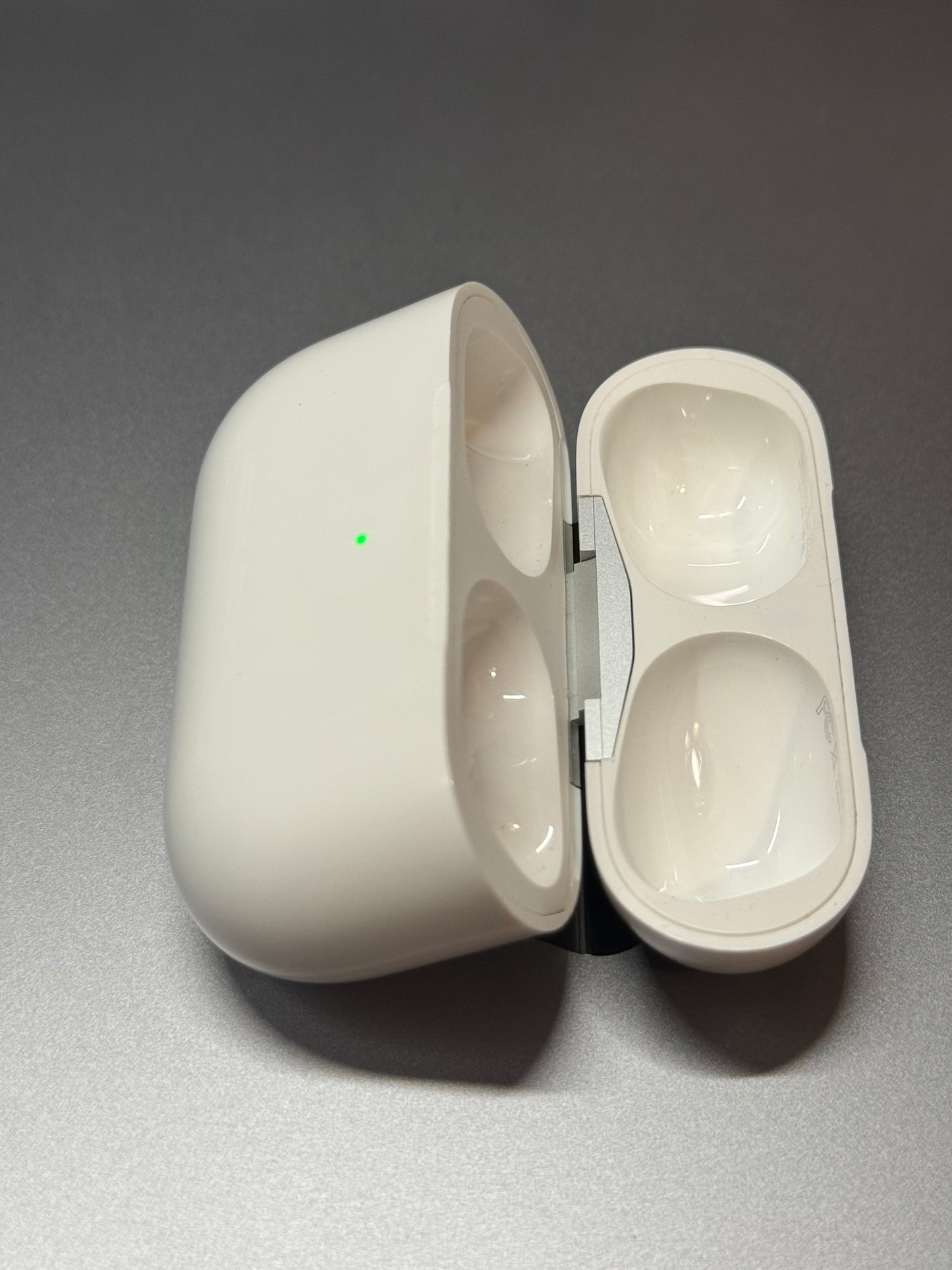 Apple AirPods Pro 1st Gen Charging Case – Model A2190 (Lightning & Wireless Charging)
