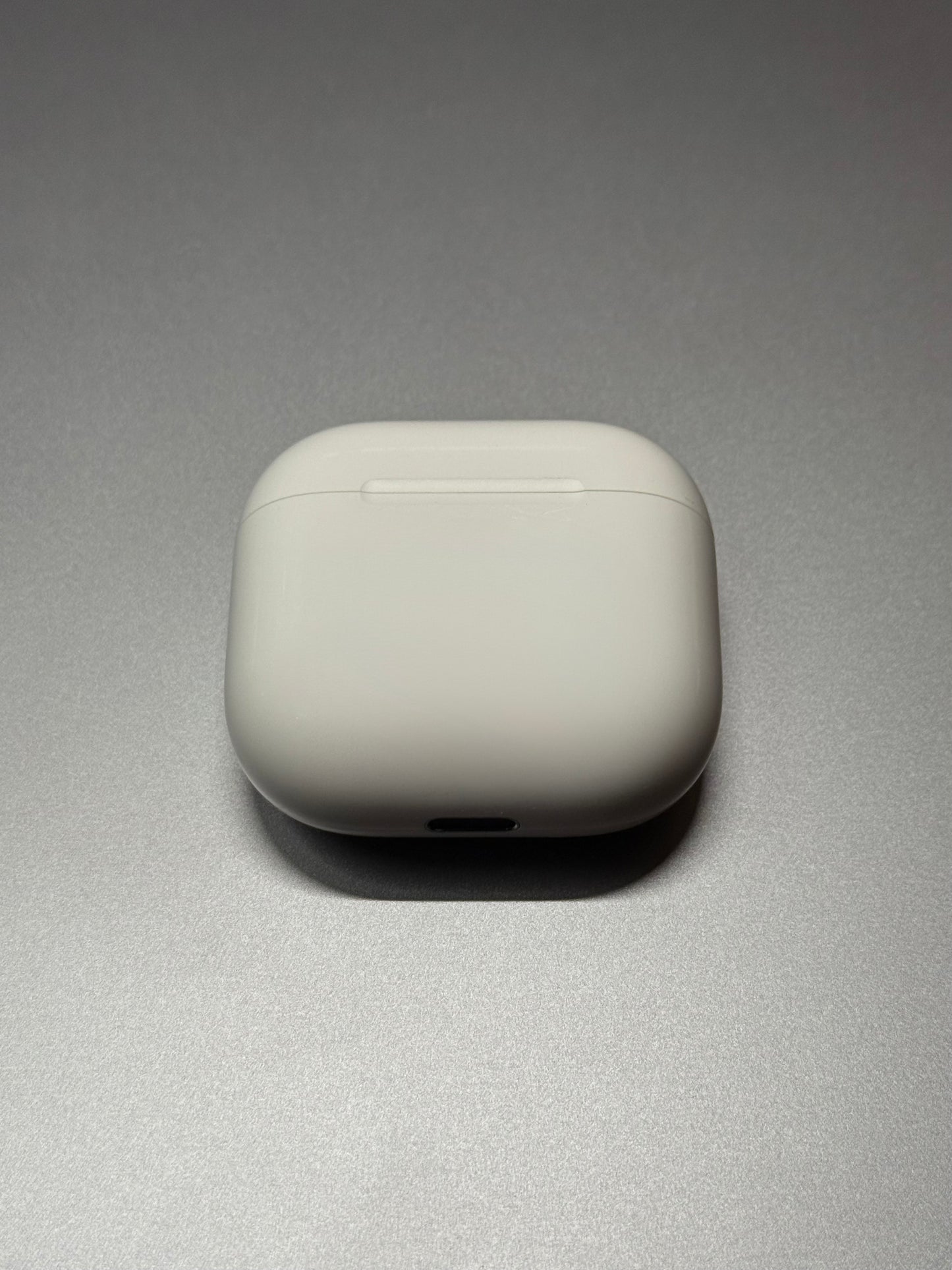 Replacement Charging Case for AirPods 4th Gen – Standard (A3050) or ANC (A3055) Versions Available