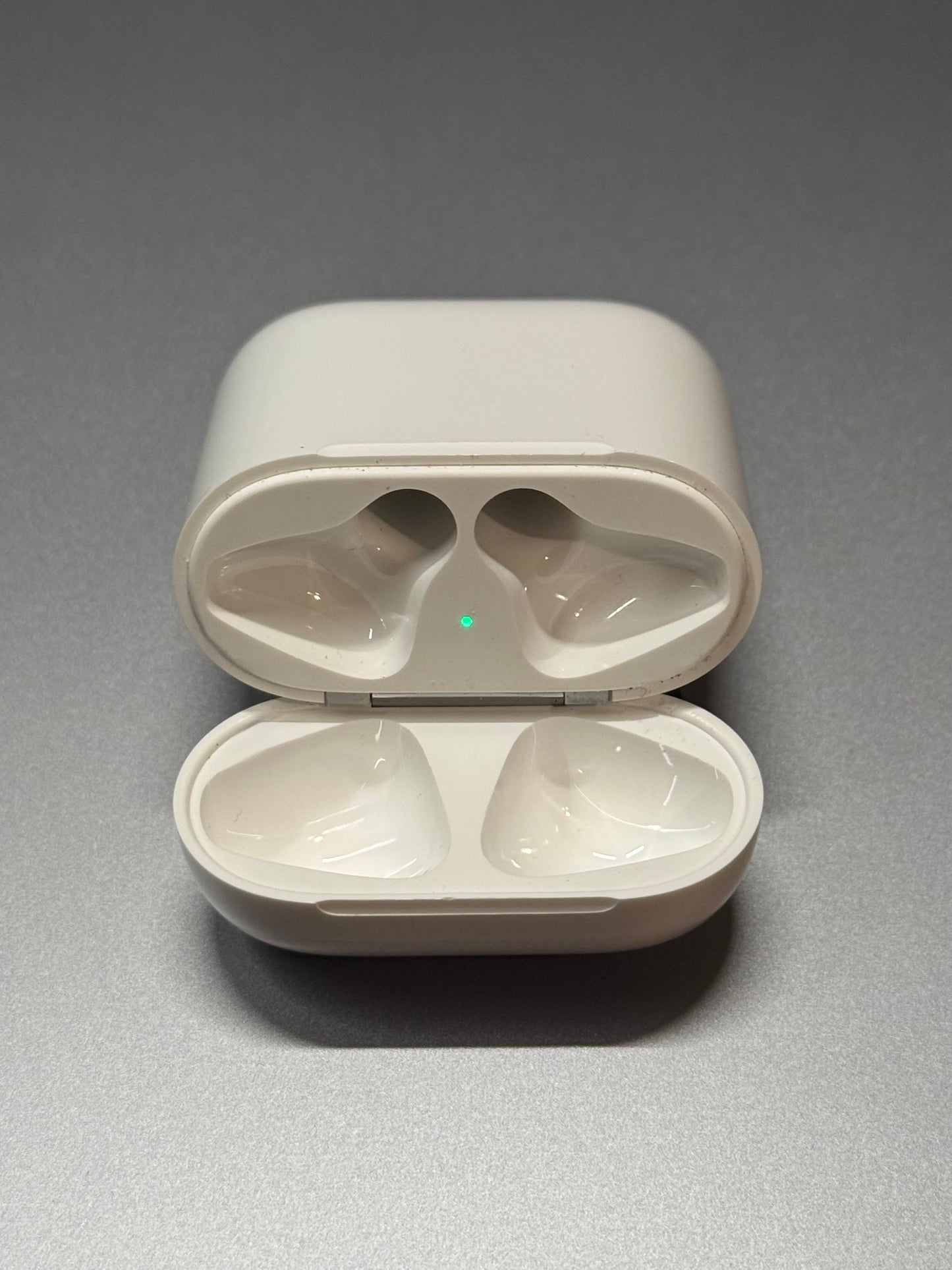 Replacement Charging Case for AirPods 2nd Gen – Wireless (A1938) & Wired (A1602) Versions Available