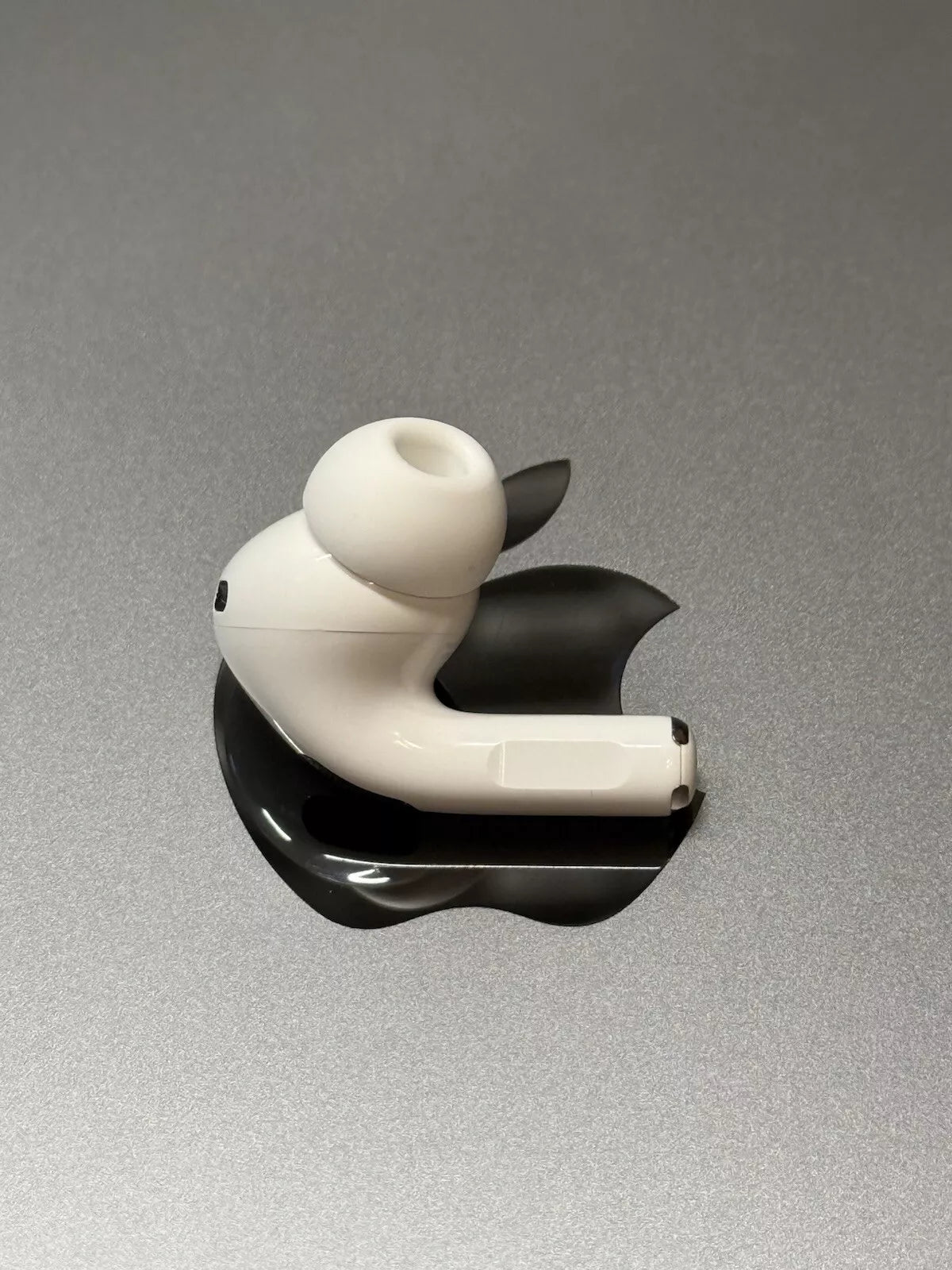 Genuine Apple AirPods Pro 2nd Gen Replacement - A2698 Right Side Only