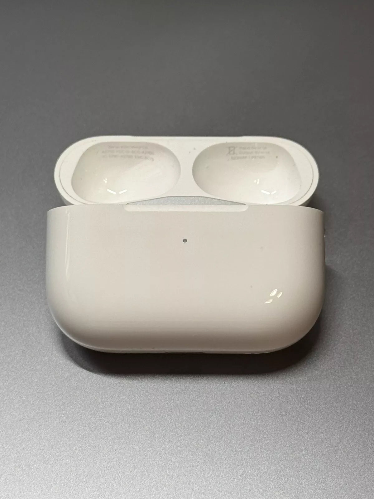 Apple AirPods Pro 2nd Gen Charging Case – Model A2968 (USB-C) / A2700 (Lightning)